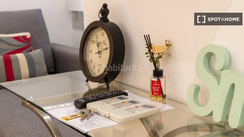 Foto 79d75370-f83e-4c42-a067-4b4c9c96cfed. Alquiler piso apartamento de 2 dormitorios en alquiler en Sol, en Madrid