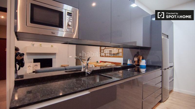 Foto 3de846ad-500a-4613-abff-28805ef48845. Alquiler piso apartamento de 2 dormitorios en alquiler en Sol, en Madrid