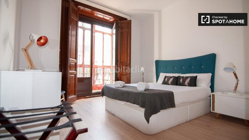 Foto e6fe02eb-4317-4000-a12a-fabfb55b48fc. Alquiler piso apartamento de 2 dormitorios en alquiler en Sol, en Madrid