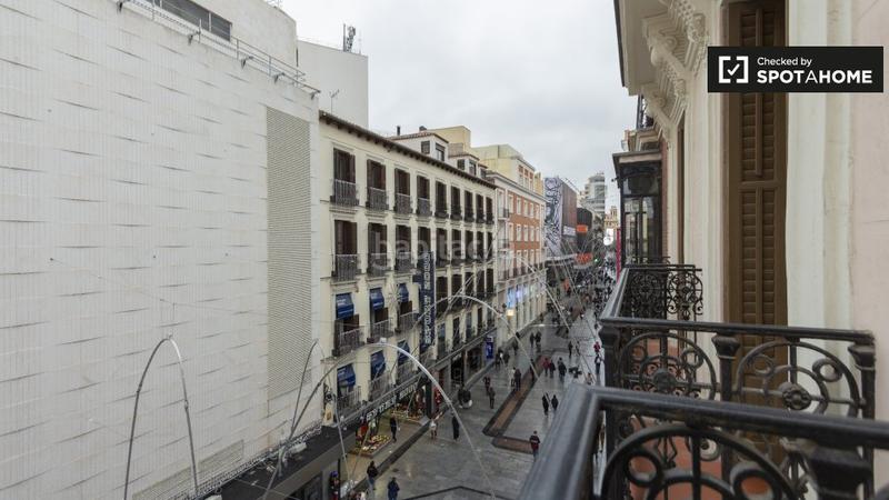 Foto 64726284-527b-4f97-a188-6164fa0455e6. Alquiler piso apartamento de 2 dormitorios en alquiler en Sol, en Madrid