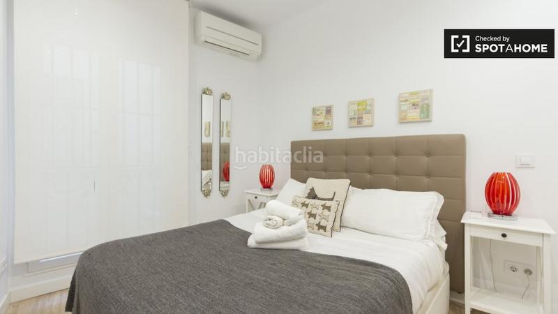 Foto 7dfa6851-fbc4-4408-b398-14bf24c02a84. Alquiler piso apartamento de 2 dormitorios en alquiler en Sol, en Madrid