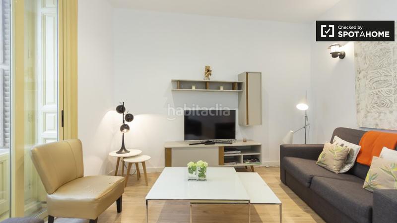 Foto fff46bfe-b9e9-4c01-8088-fe66a650feb2. Alquiler piso apartamento de 2 dormitorios en alquiler en Sol, en Madrid