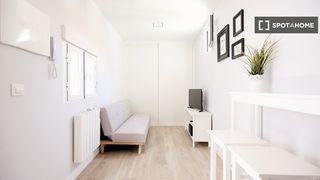 Flat in Embajadores-Lavapiés