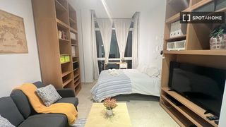 Miete Etagenwohnung in Universidad-Malasaña. Estudio en alquiler en universidad, madrid