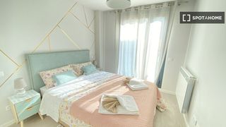 Lloguer Pis a Valdeacederas. Apartamento de 3 habitaciones en alquiler en madrid