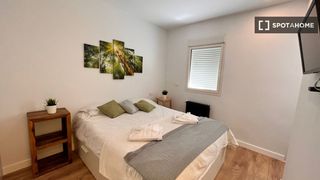Lloguer Pis a Palos de Moguer. Apartamento de 3 dormitorios en alquiler en atocha, madrid.