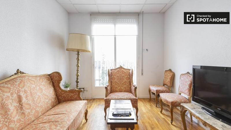 Foto e90edfee-eac2-4019-bcfc-428c1c0e314b. Alquiler piso apartamento de 3 dormitorios en alquiler en salamanca, en Madrid