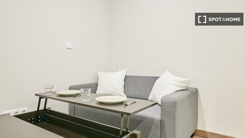 Foto ad0d5b2e-b7d3-4d3a-a261-b2d99bc262e3. Miete etagenwohnung mit heizung in Embajadores-Lavapiés Madrid