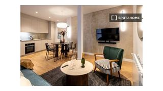 Location Appartement à Embajadores-Lavapiés. Apartamento de 3 dormitorios en alquiler en embajadores, madrid