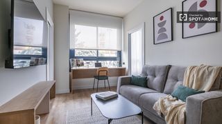 Miete Etagenwohnung in Estación-Centro. Apartamento de 1 dormitorio en alquiler en tres cantos
