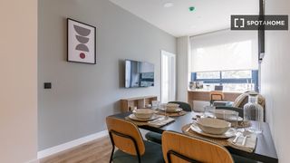 Rent Flat in Estación-Centro. Piso de 2 habitaciones en alquiler en tres cantos, madrid.