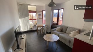 Lloguer Pis a Guindalera. Apartamento de 2 dormitorios en alquiler en guindalera, madrid