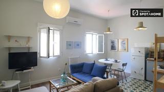 Alquiler Piso en Universidad-Malasaña. Precioso apartamento de 2 dormitorios en alquiler en malasaña, m
