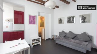 Etagenwohnung in Universidad-Malasaña