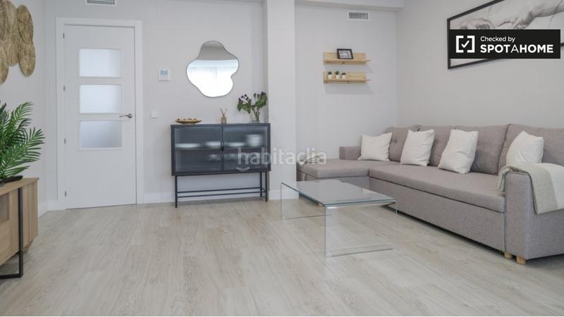 Foto 1d22e693-5a8c-4e49-b88a-7bcd52aac6a9. Alquiler piso apartamento de 4 dormitorios en alquiler . en Madrid