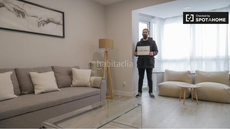 Foto 2f27fe0b-ab17-44e6-b66f-dafcbb77df1f. Alquiler piso apartamento de 4 dormitorios en alquiler . en Madrid
