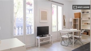 Lloguer Pis a Embajadores-Lavapiés. Apartamento de 2 dormitorios en alquiler en embajadores, madrid