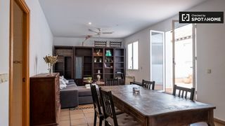 Miete Etagenwohnung in Embajadores-Lavapiés. Apartamento de 3 dormitorios en alquiler en embajadores, madrid