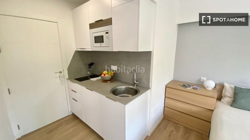 Foto e37aeb0f-ac1c-4e37-bc9e-2ff300a77d55. Alquiler piso estudio en alquiler en bellas vistas, en Madrid