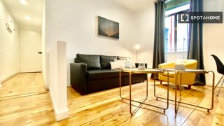 Lloguer Pis a Acacias. Apartamento de 1 dormitorio en acacias, madrid