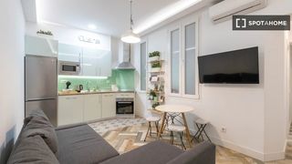 Lloguer Pis a Palacio. Apartamento de 2 dormitorios en alquiler en palacio, madrid