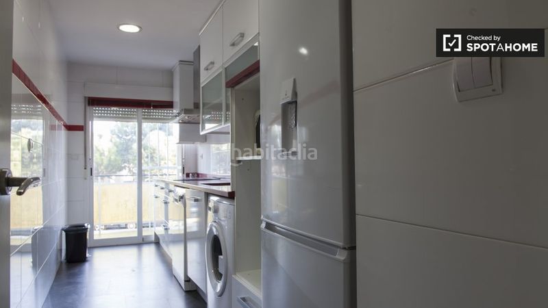 Foto 69003a86-5ad8-499d-8a6d-2e99bff3d3ae. Alquiler piso fantástico apartamento de 2 dormitorios en alquiler en usera, . en Madrid