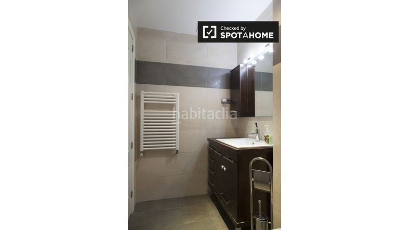 Foto 782f8331-c7d7-4edb-b157-65e080f25816. Alquiler piso fantástico apartamento de 2 dormitorios en alquiler en usera, . en Madrid