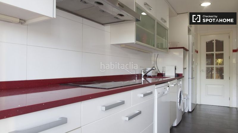 Foto a8278cd7-d241-471e-8dc9-e9fe7ec1745a. Alquiler piso fantástico apartamento de 2 dormitorios en alquiler en usera, . en Madrid