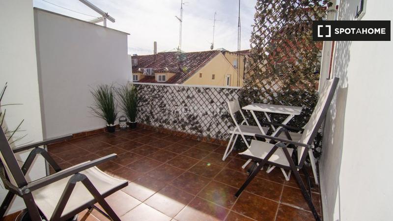 Foto 1d6845fb-5669-41f2-9bae-5a2d8025b3f3. Alquiler piso apartamento de 1 dormitorio en alquiler en malasaña, en Madrid