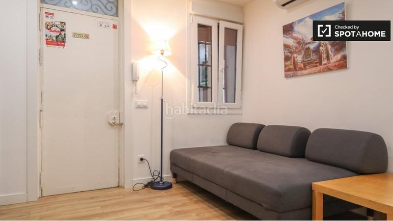 Foto fb229b85-c67f-4db0-bce3-cbbebb5fd187. Rent flat with heating in Embajadores-Lavapiés Madrid