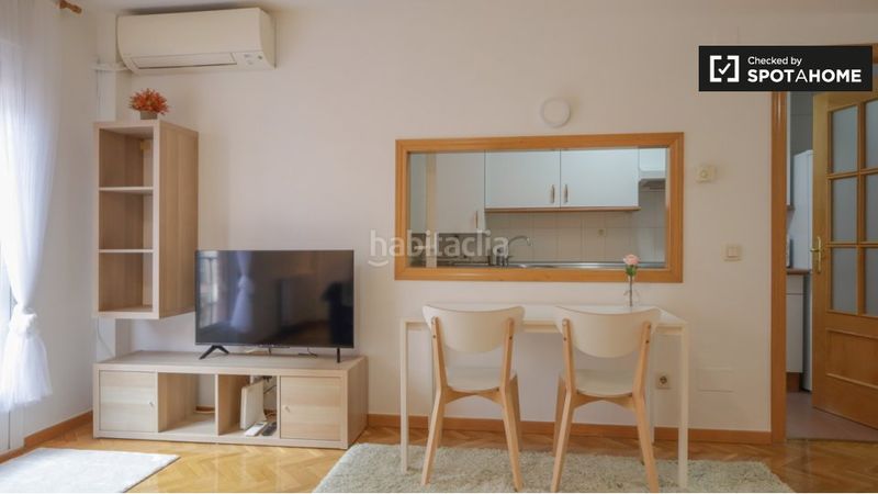 Foto 3b67b1cf-fa53-4ac4-a4e2-7a9a7e74f585. Miete etagenwohnung mit heizung in San Isidro Madrid