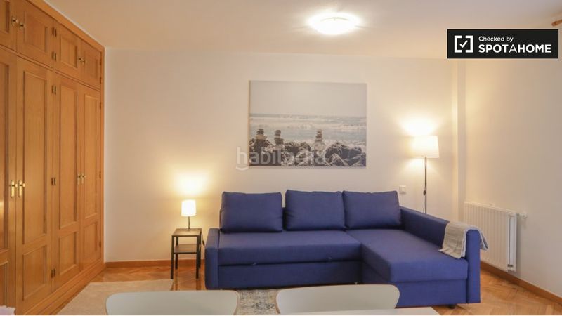 Foto df1013f1-93f1-4745-b45b-e9eb1fc49f54. Miete etagenwohnung mit heizung in San Isidro Madrid