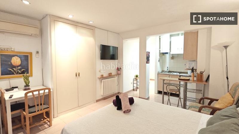 Foto 9a448cf8-00af-4764-826e-67fadd583870. Alquiler piso estudio en alquiler en Sol Madrid