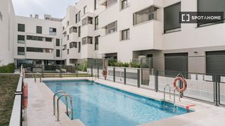 Etagenwohnung in Cuatro Caminos - Azca
