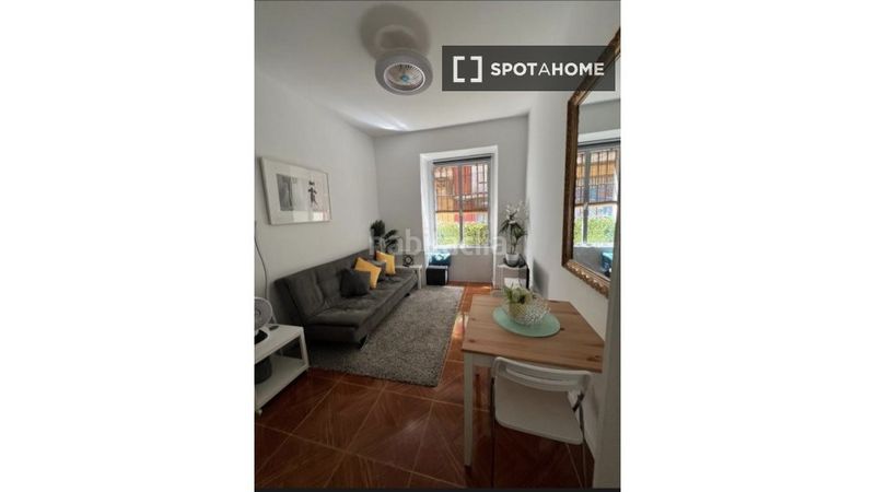 Alquiler Piso  en  Embajadores-Lavapiés. Piso de 1 dormitorio en alquiler en embajadores, madrid.
