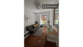 Flat in Embajadores-Lavapiés