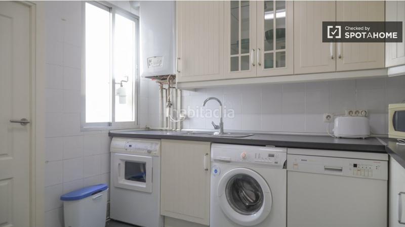 Foto b1d53b95-00de-409a-952e-d53dbf59678b. Alquiler piso apartamento de 3 dormitorios en alquiler en malasaña, en Madrid
