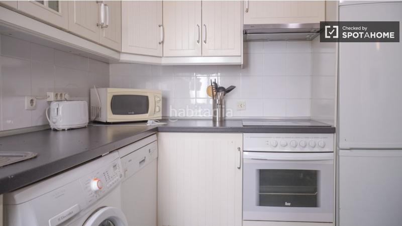 Foto e35b57f4-50e6-4224-92f0-dc948ae2ce2f. Alquiler piso apartamento de 3 dormitorios en alquiler en malasaña, en Madrid