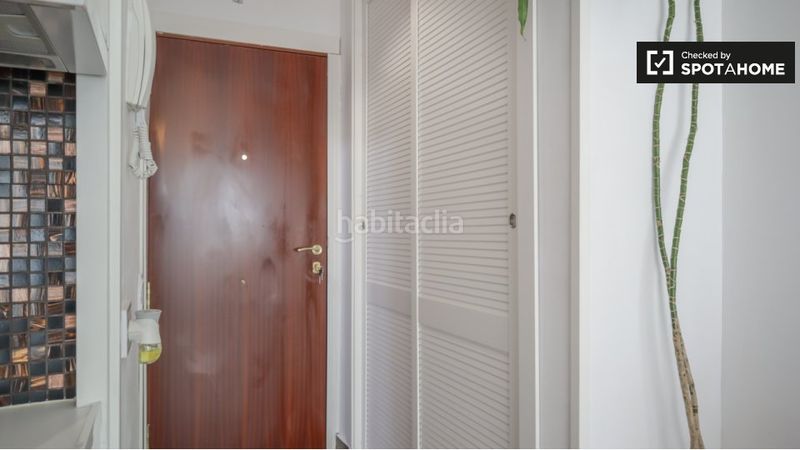 Foto b4ea11cd-8fc5-4f04-baa7-00ea5ac3ab1c. Rent flat with heating in Universidad-Malasaña Madrid