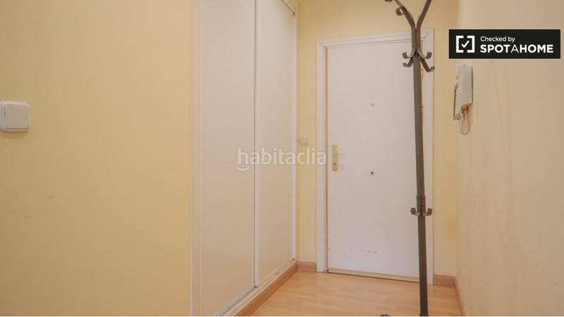 Foto dbab5c27-aaa6-4e0b-a7dc-e40429c8f486. Alquiler piso estudio en alquiler en Sol Madrid
