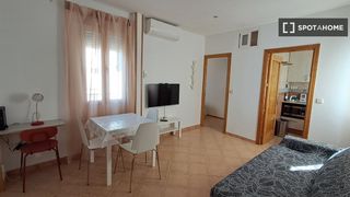 Etagenwohnung in Embajadores-Lavapiés
