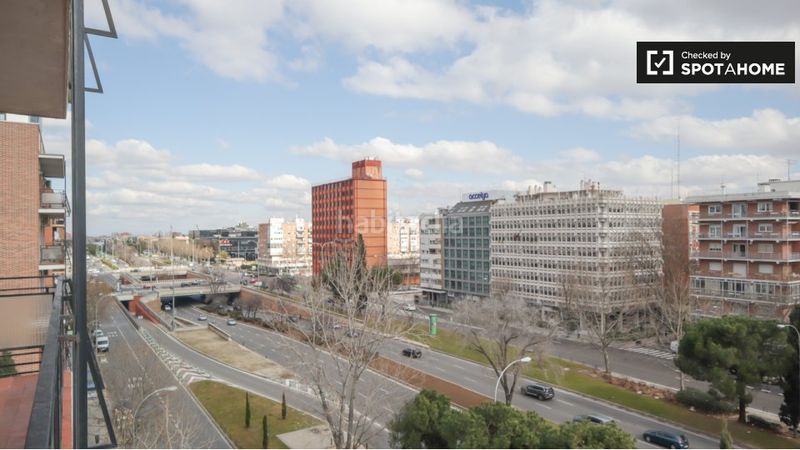 Foto dd2af504-3fb6-4a23-bad3-625ae86dd395. Lloguer pis amb calefacció a Castilla Madrid