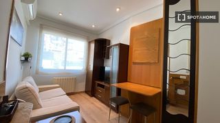 Affitto Appartamento in Valdeacederas. Se alquila apartamento de 1 dormitorio en valdeacederas