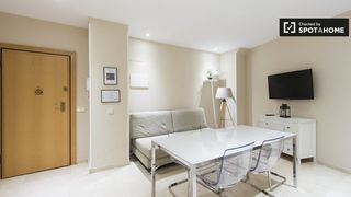 Lloguer Pis a Sol. Apartamento de 2 dormitorios en alquiler en sol, madrid