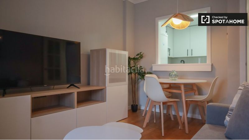Foto f8330001-8863-4241-97b8-c9a8cee40e61. Rent flat with heating in Rejas Madrid