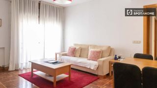 Etagenwohnung in Guindalera
