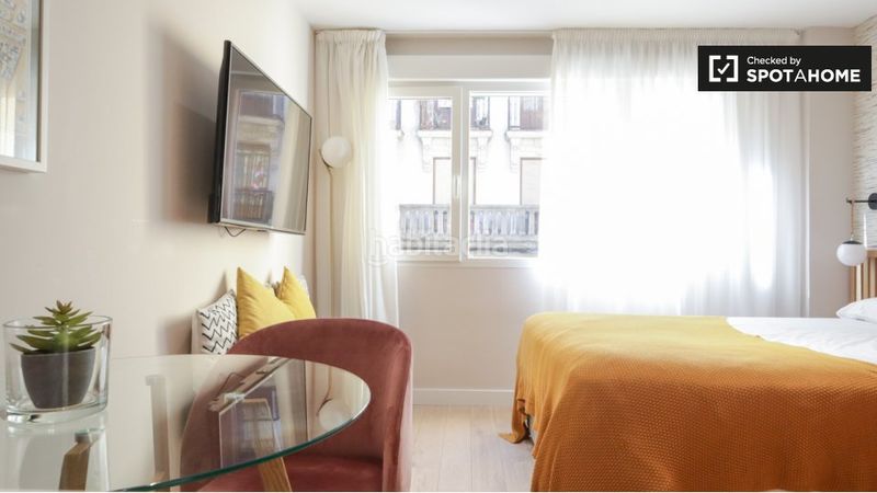 Foto bb2b3082-0a5c-495a-b0ba-12647ff0fd23. Alquiler piso apartamento en alquiler en chueca, en Madrid