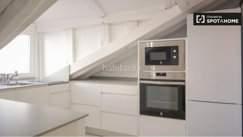 Foto a50eee41-99a1-46a9-a8c5-8e8cf240cbe2. Alquiler piso apartamento de 1 dormitorio en alquiler en Palacio, en Madrid