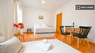 Location Appartement à Berruguete. Estudio en alquiler en tetuán, madrid