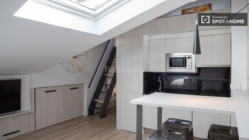 Foto d9aff768-b6d6-4245-ba7b-bdaf020b5bbf. Alquiler piso estudio en alquiler en justicia, en Madrid